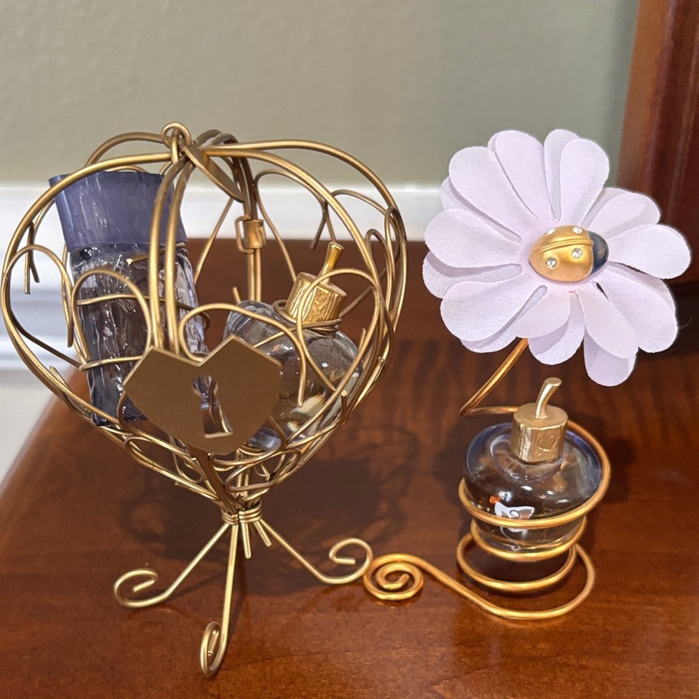 Elegant Gold and Purple Perfume Set